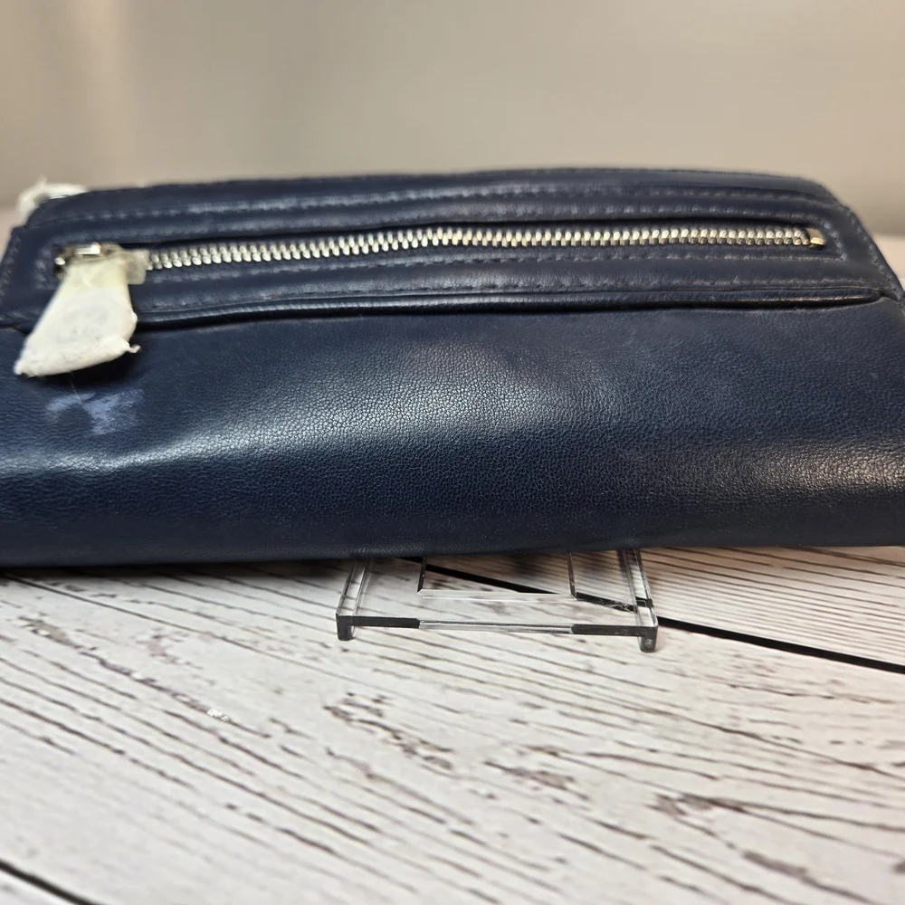 Michael Kors Navy Blue Leather‎ Wallet